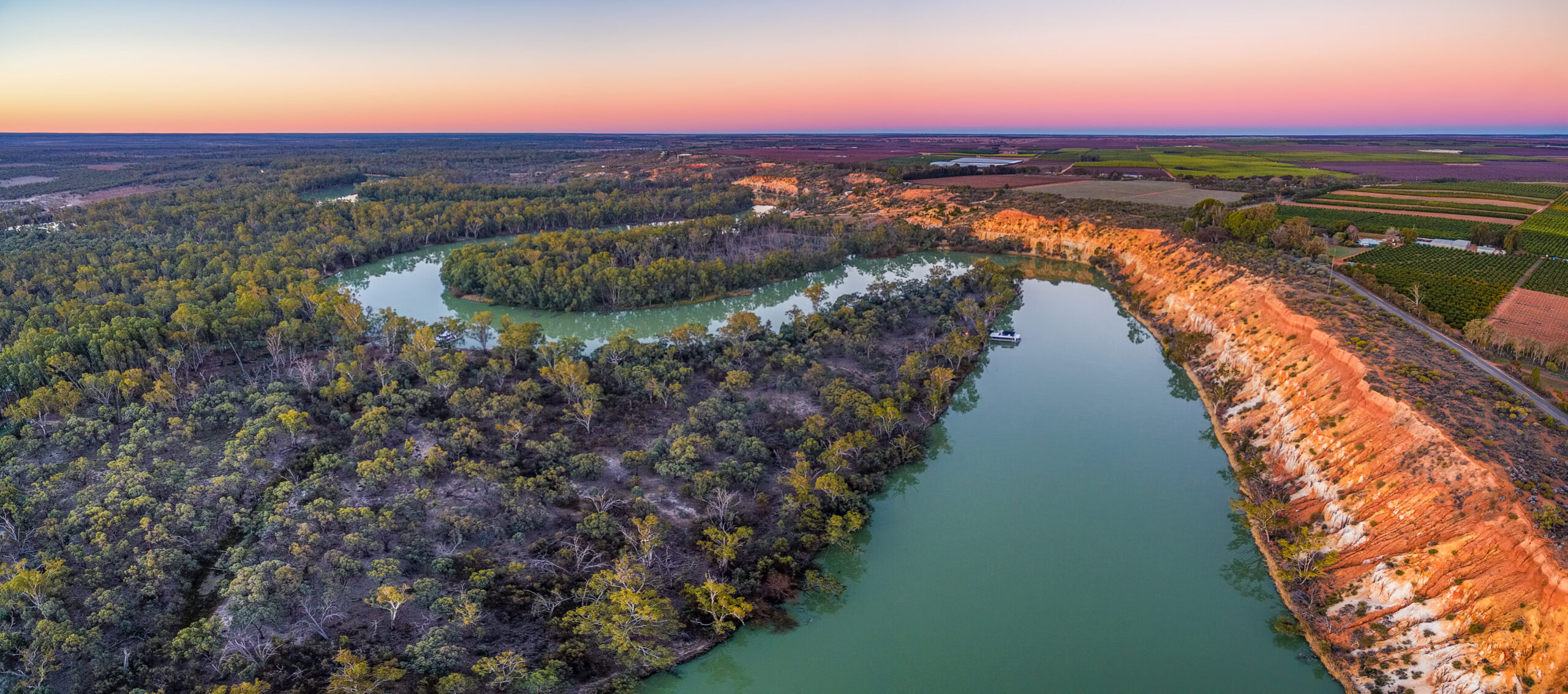Murray River Houseboat
